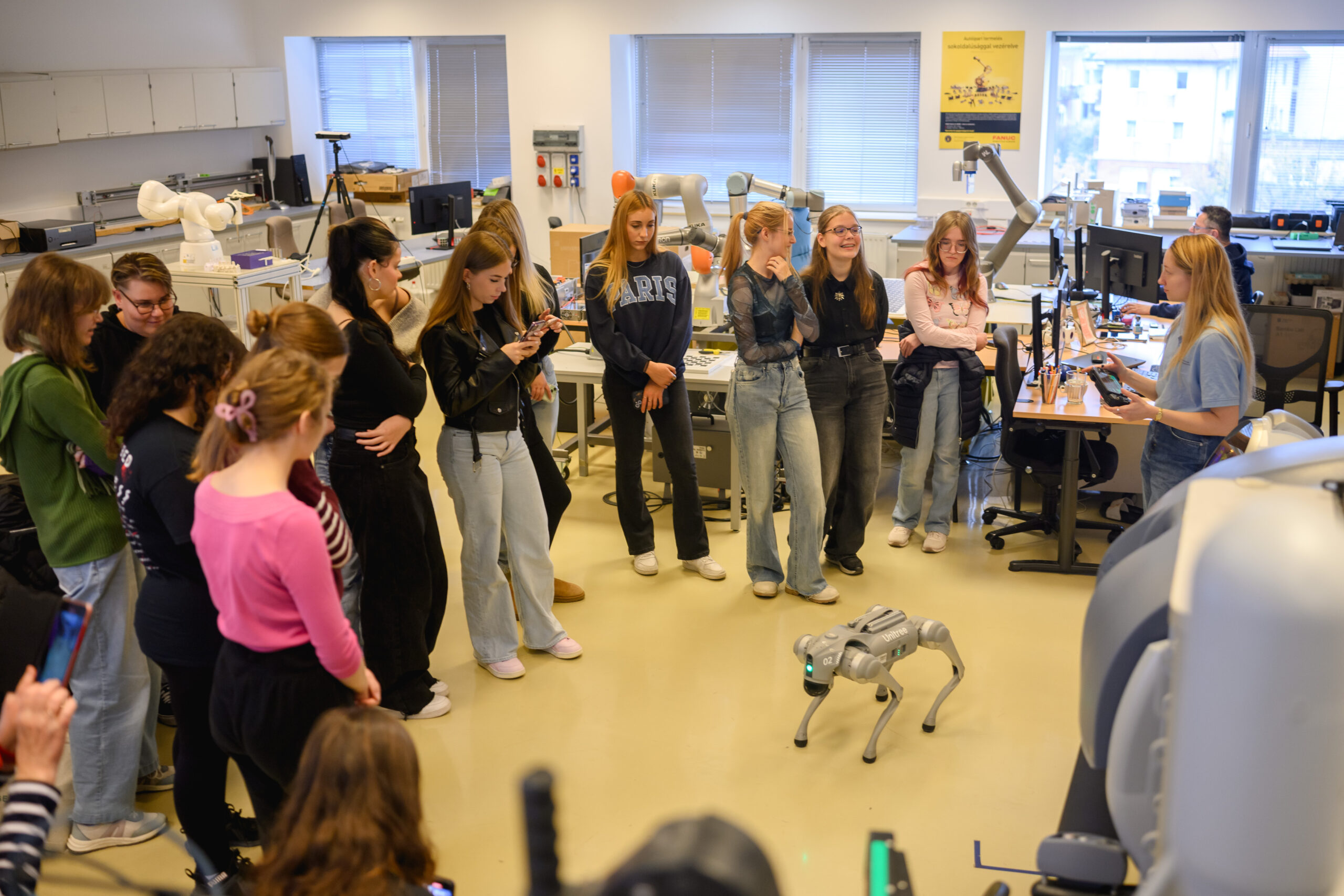 A célunk a közösségépítés és a jövő mérnökeinek inspirálása – Interjú az IEEE Hungary Section WIE vezetőségével